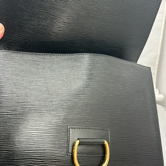 Louis Vuitton, Clutch bag Jena Black Epi - Picture 12 of 17